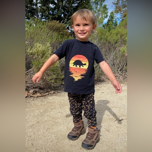 REASONABLE Offers Welcome! 31 to 10,000 Sold on Posh - Picture 11 of 17